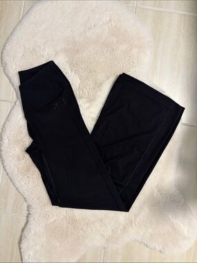 Gymshark Crossover Black Flared Legging (tailored) - S
